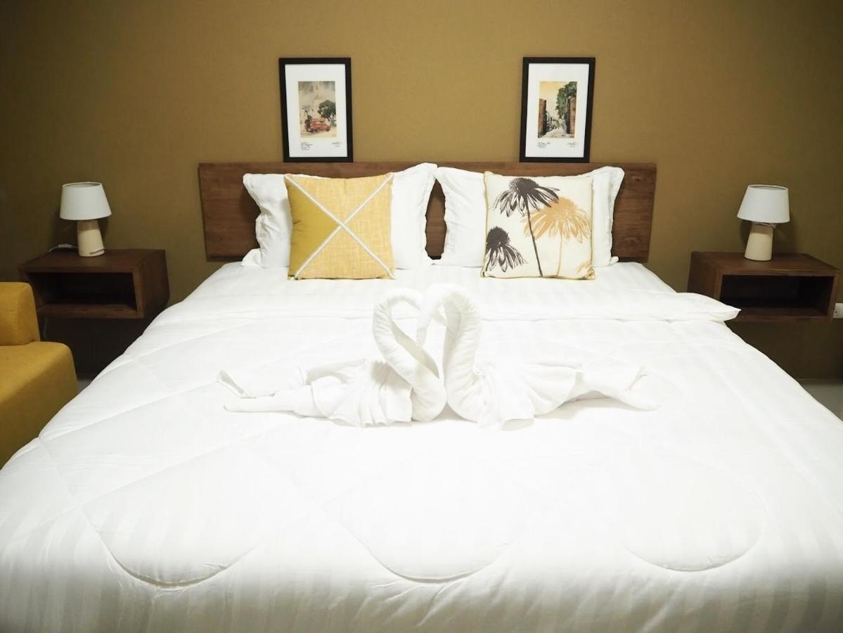 Hotel Bua House Poshtel à Chiang Mai Extérieur photo
